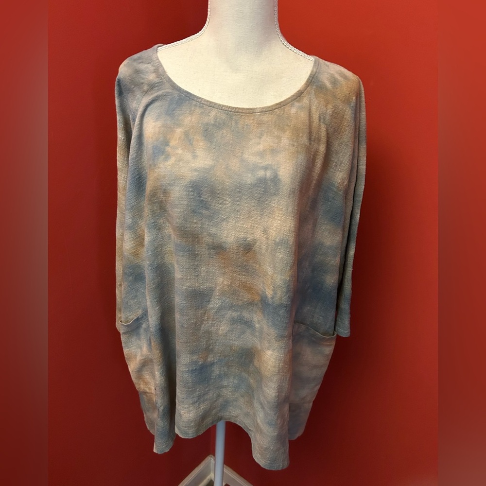 Women's Short SleeveTye-Dye Top